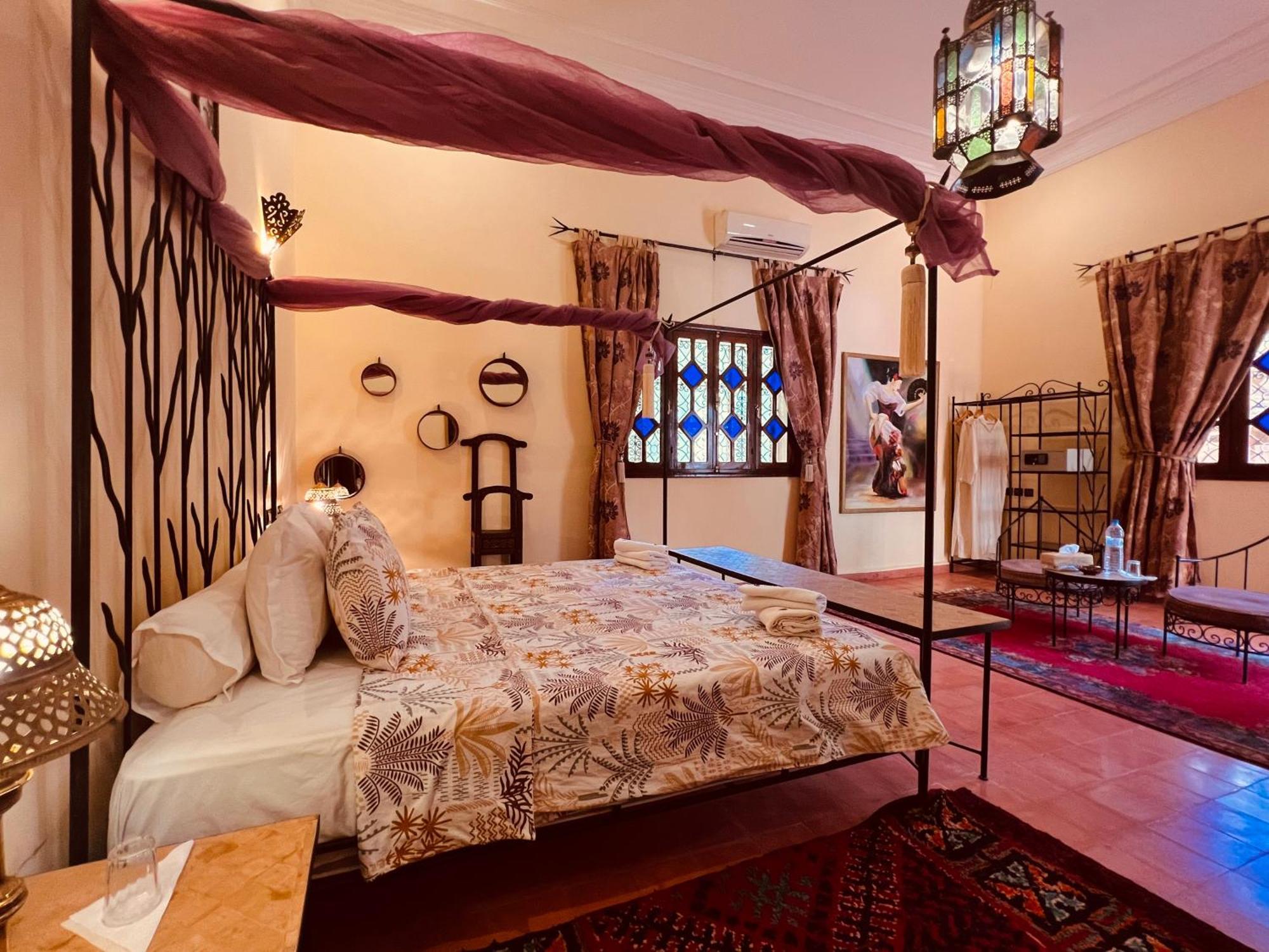Riad Le Petit Jardin ザゴラ エクステリア 写真