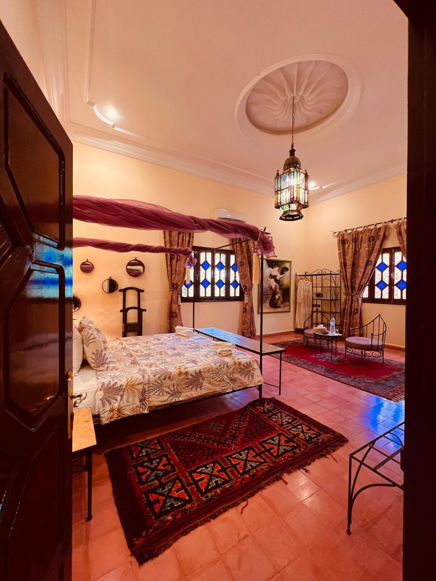 Riad Le Petit Jardin ザゴラ エクステリア 写真
