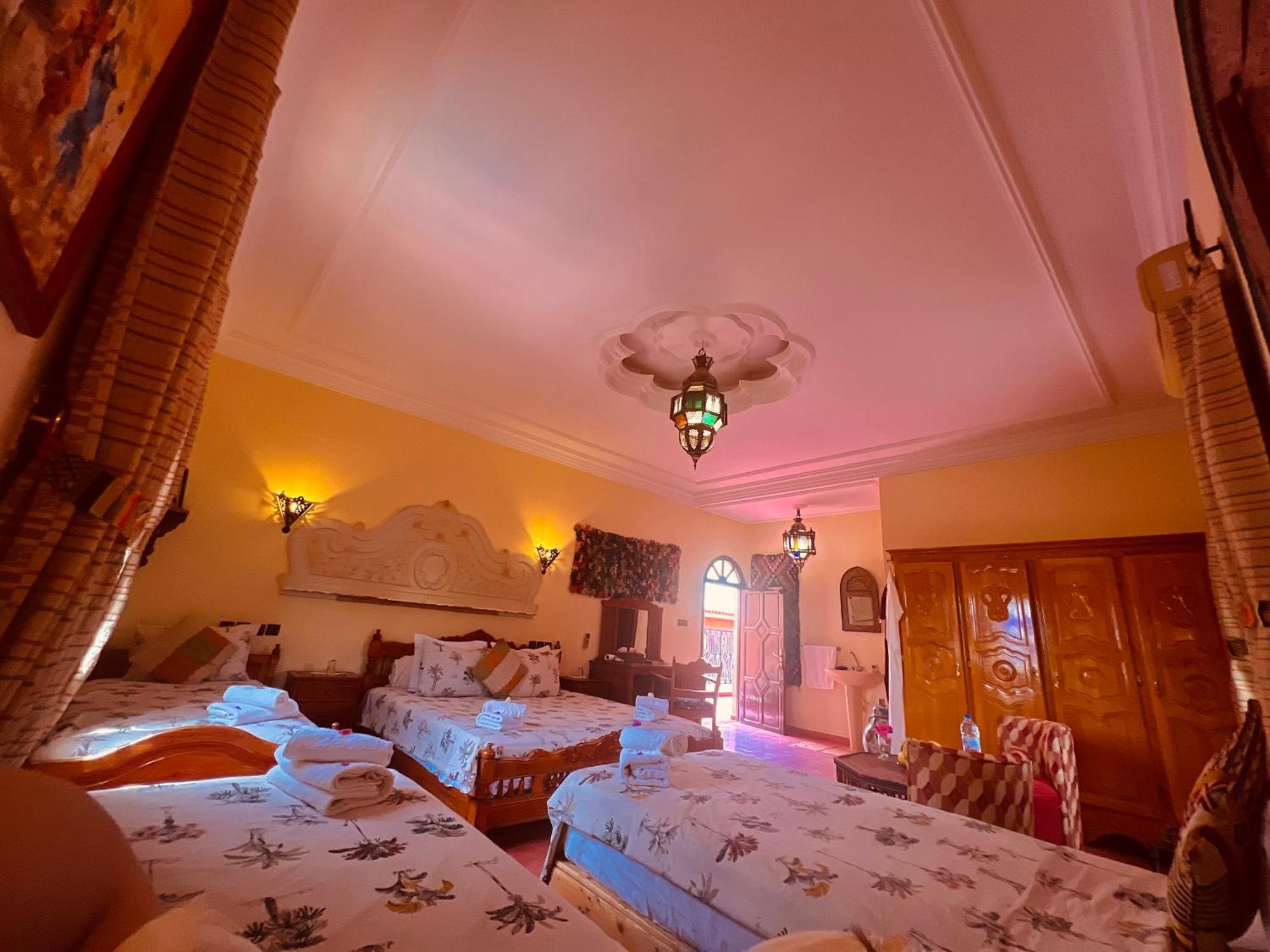 Riad Le Petit Jardin ザゴラ エクステリア 写真