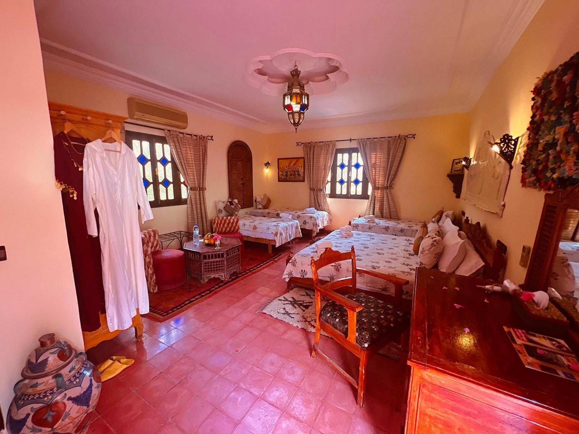 Riad Le Petit Jardin ザゴラ エクステリア 写真