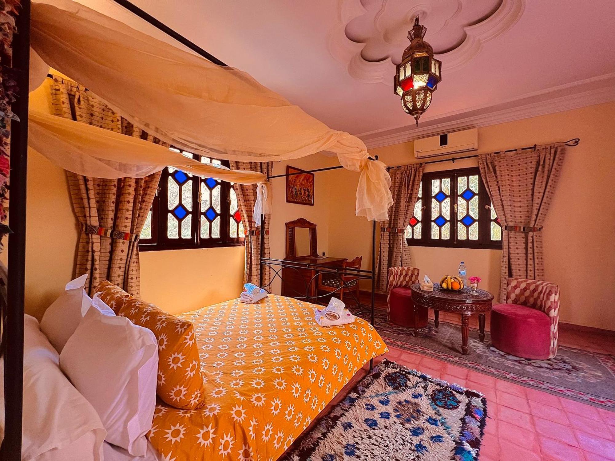 Riad Le Petit Jardin ザゴラ エクステリア 写真